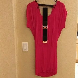 Drooped back red dress with belt